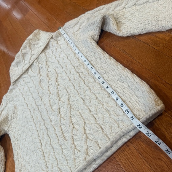 Inis Crafts 100% Irish Merino Wool Chunky Knit Fisherman Sweater Womens Medium - Picture 5 of 7